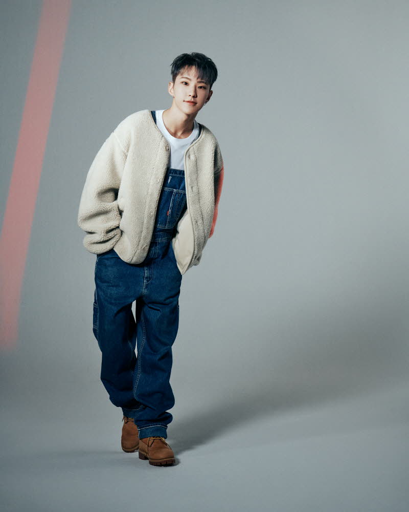 Heavy Boa Warm Up Fleece Jacket Cardigan [Beige] - ktown4u.com